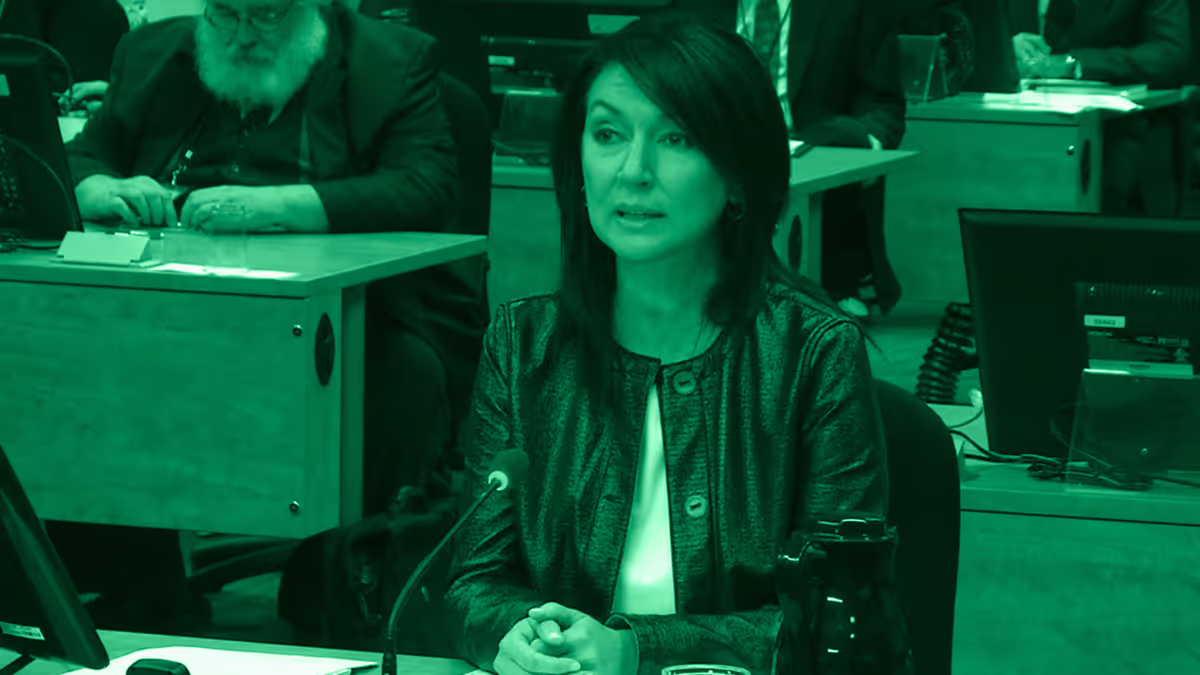 Nathalie Normandeau, pas tirée par les cheveux