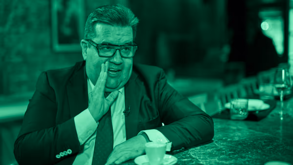 Denis Coderre, à propos des médias traditionnels Image principale