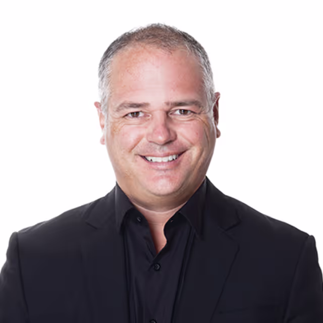 Jonatan Julien, à propos de l'idée de construire un TGV entre Québec et Toronto