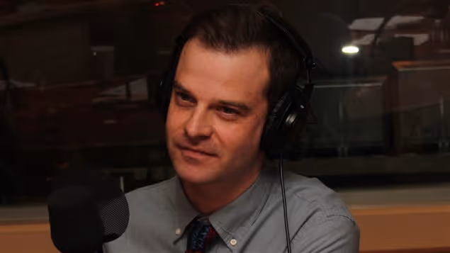 Stéphane Leclair, qui fait l'autruche Image principale