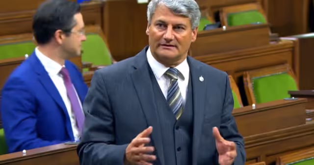 Gérard Deltell, à propos de la légalisation du cannabis