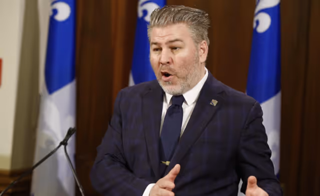 Pascal Bérubé, qui interpelle Simon Jolin-Barrette