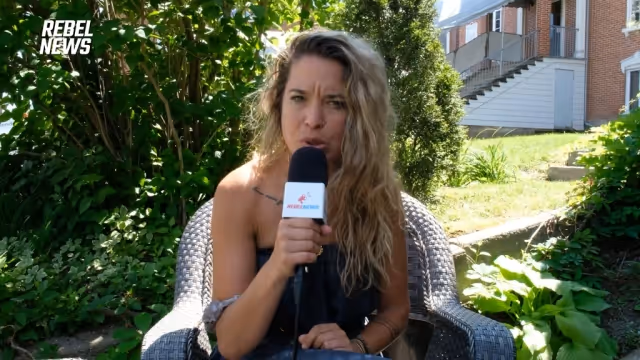 Alexandra Lavoie, à propos de Maxime Bernier et de Rebel News
