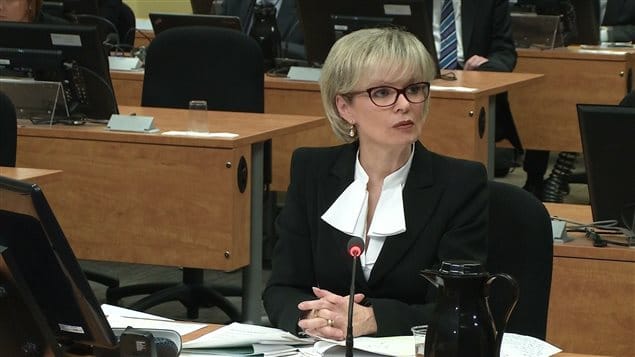 Julie Boulet, qui a rangé son fusil Post feature image