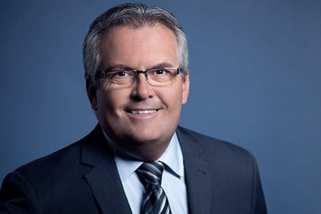 Yves St-Denis, après avoir envoyé des photos cochonnes à une collègue Post feature image