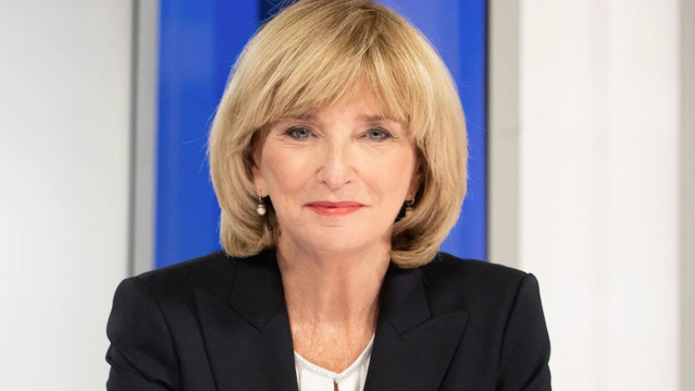 Anne-Marie Dussault, camouflée Post image