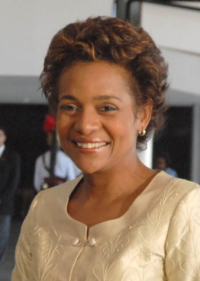 Michaëlle Jean, dévouée Post image