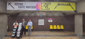 Metallica, Ricky Gervais, le marionnettiste de Lululemon et se faire bronzer le péteux Image principale