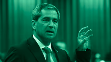 Pierre Paul-Hus, qui réitère que les conservateurs n'iraient pas à Davos Image principale