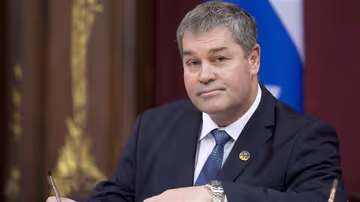 Yves Bolduc, qui ne veut pas continuer de cesser Image principale