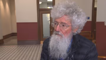 Doc Mailloux, qui explique les problèmes de TVA Image principale